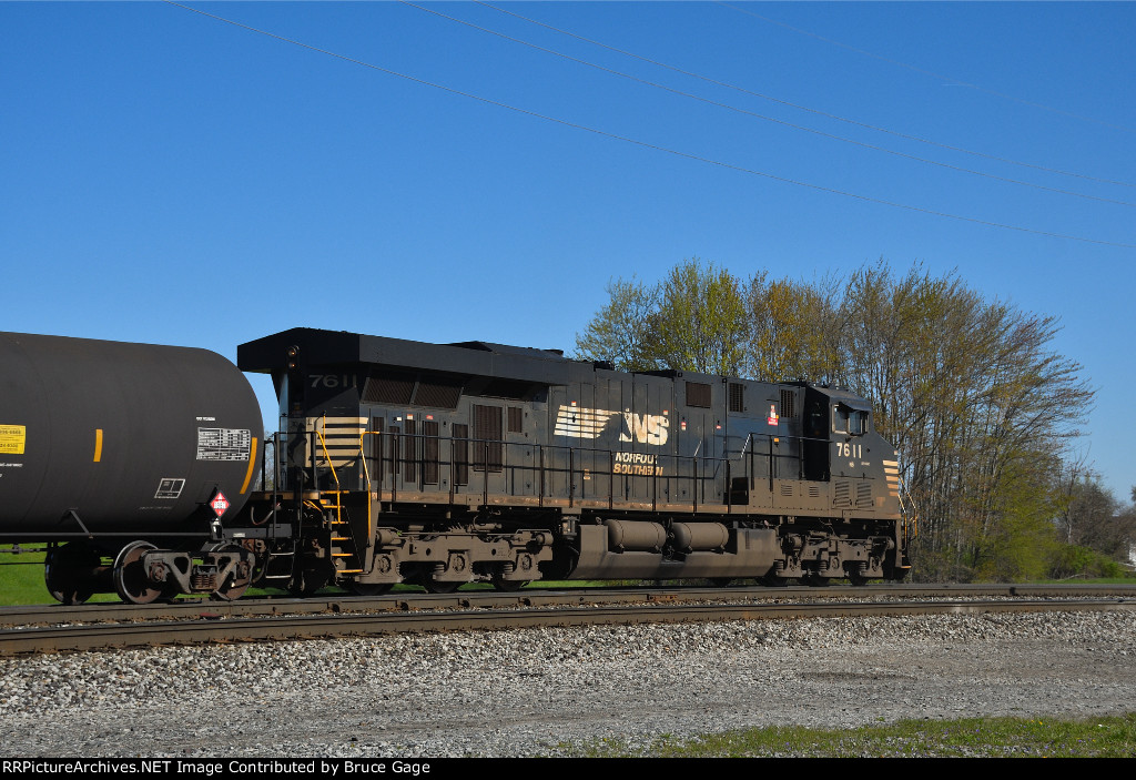 NS 7611